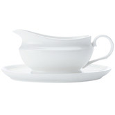 Maxwell &amp; Williams 2 Piece White Basics 550ml Gravy Boat &amp; Saucer Set