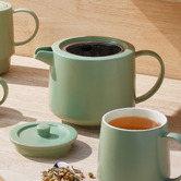 Maxwell &amp; Williams Cafe Life 1L Porcelain Teapot with Infuser