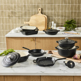 Maxwell &amp; Williams Black 260ml Cast Iron Cocotte