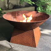 The Complete Garden 80cm Rust Idris Fire Pit