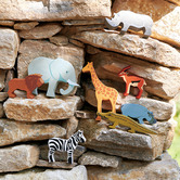 Tender Leaf Toys Tender Leaf Toys 9 Piece Safari Animal Display Shelf Set