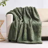 Aldrin Home Serene Faux Fur Throw