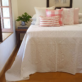 Artisan &amp; Co Homestead Cotton King Coverlet
