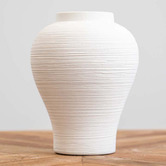 Everlit White Filan Ceramic Vase