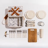 Business and Pleasure Co 4 Person Laurens Picnic Basket Set