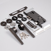 Luxterior Bold Entrance Door Handle