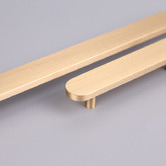 Luxterior Katze Brass Cabinet Handle