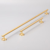 Luxterior Grande Brass Cabinet Handle