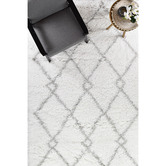 Rug Destination White Parisa Shag Rug