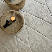 Sanctuary Rugs Cream Black Liege Power-Loomed Rug