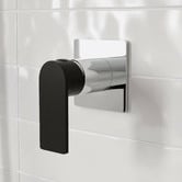 Bianka The Gabe Leva Wall Mixer