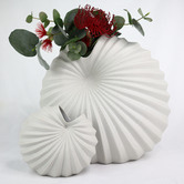Living Green Decor White Spiral Oceania Vase