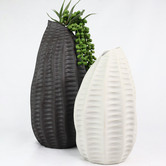 Living Green Decor 29.7cm Black Rippled Pod Oceania Vase