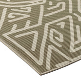 Daisie Rug Studio Green Erinome Machine Washable Indoor/Outdoor Rug