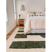 Daisie Rug Studio Olive Yorkville Machine Washable Rug