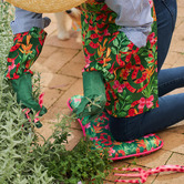 Annabel Trends Jungle Snake Garden Kneeling Mat