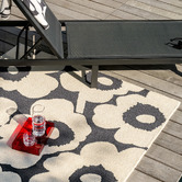 Marimekko Unikko Hand-Tufted Indoor/Outdoor Rug