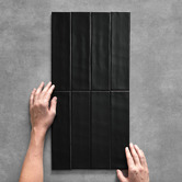 Alessia Tiles Black