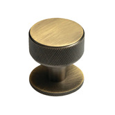 Momo Handles Belgravia Round Brass Knob