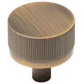 Momo Handles Bellevue Round Brass Lined Knob