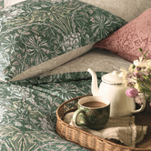 William Morris At Home Honeysuckle &amp; Tulip Cotton Percale Quilt Cover Set