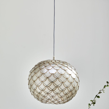 shell light fitting