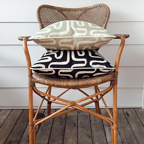 Maze Piped Indoor/Outdoor Cushion