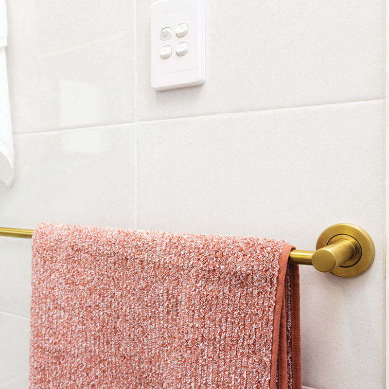 Kaya 900mm Single Towel Rail