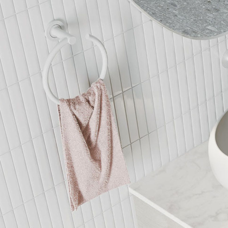 Kaya Towel Ring
