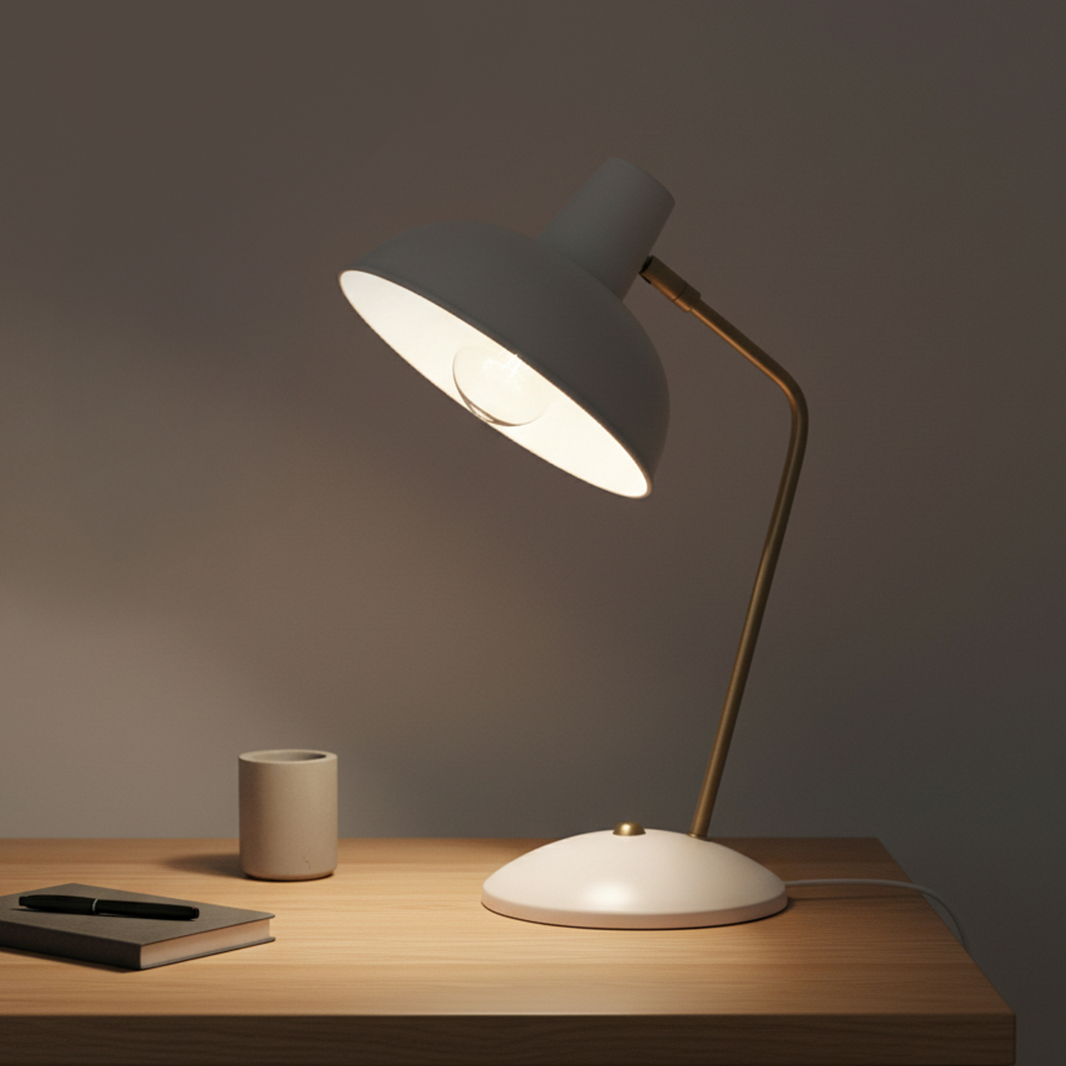 Lucy Table Lamp