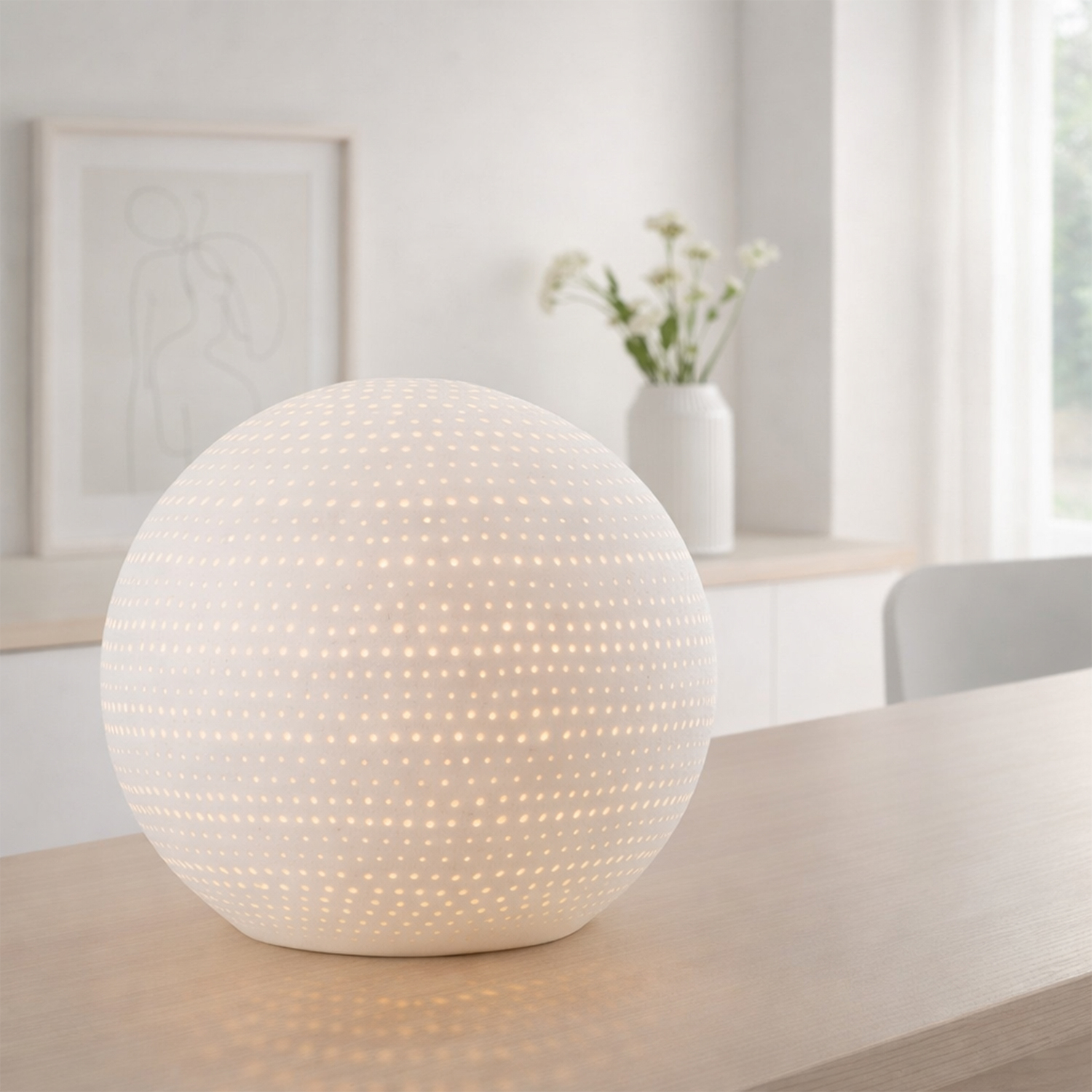 Callais White Porcelain Table Lamp