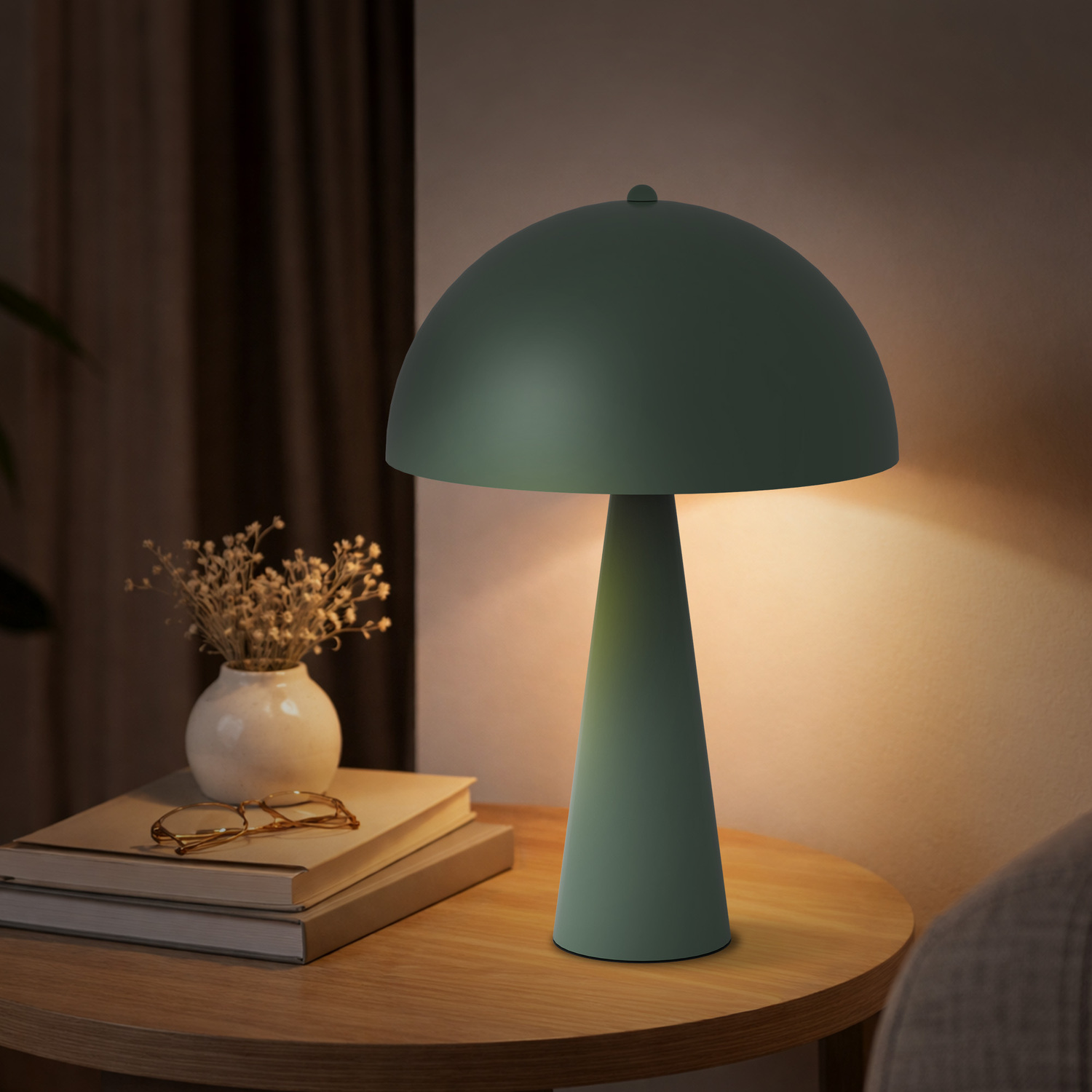 Corinth Iron Table Lamp