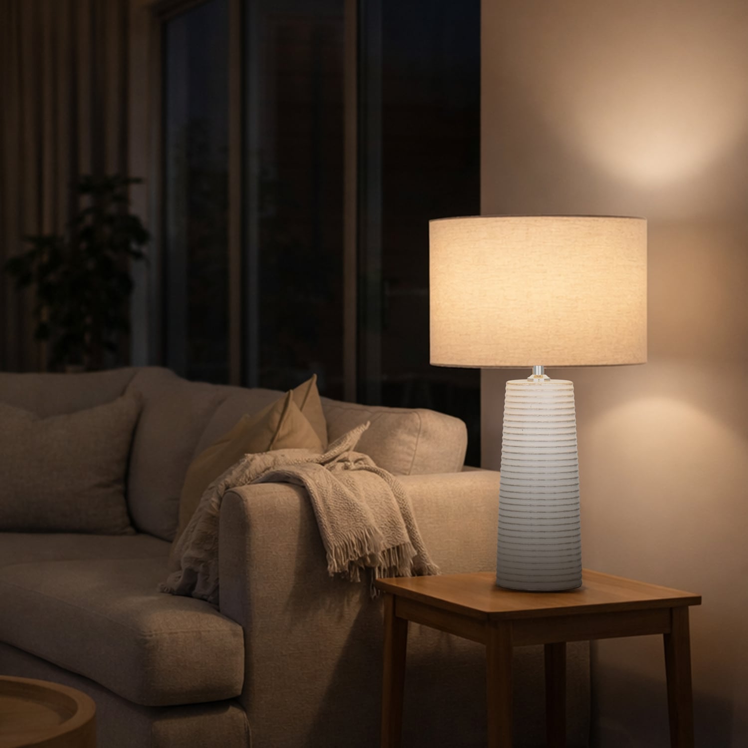 Roche White Ceramic & Linen Table Lamp