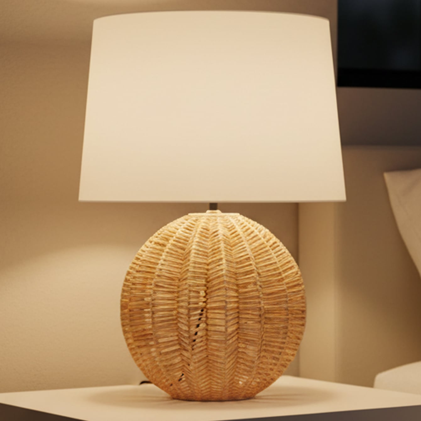 Stiloso Steel & Linen Table Lamp