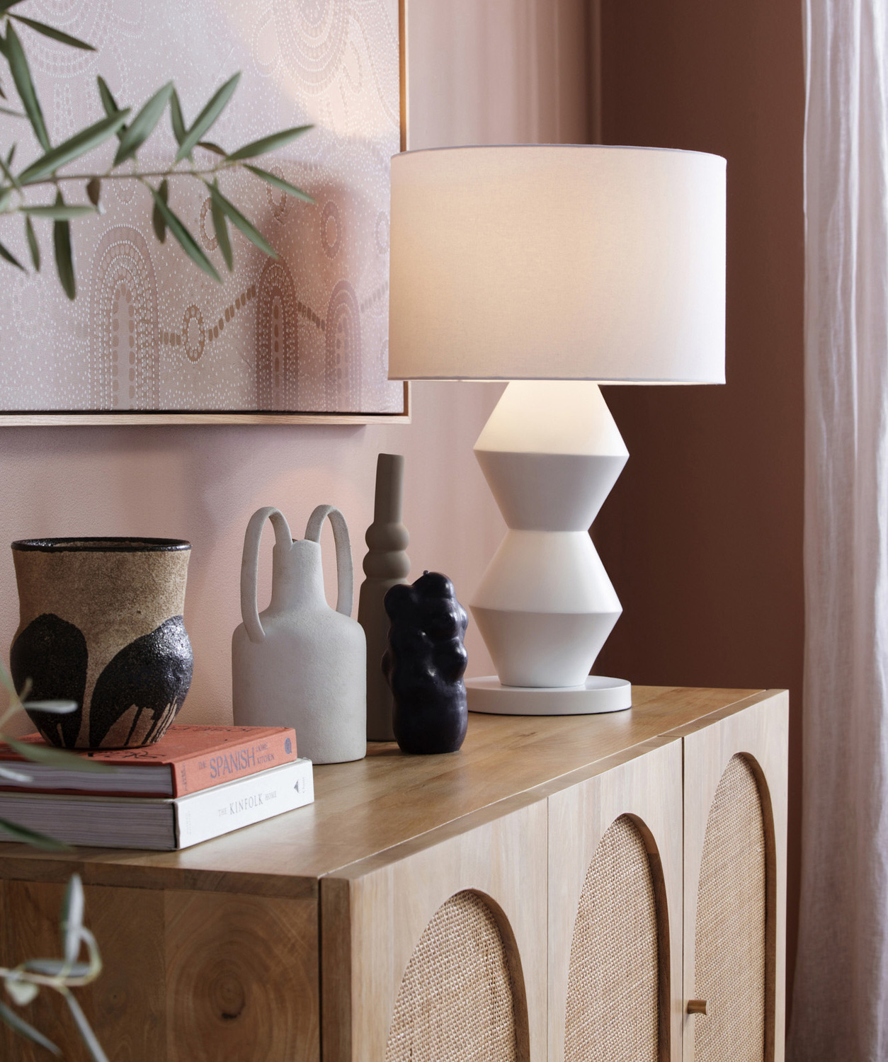 Francess-Resin-Table-Lamp