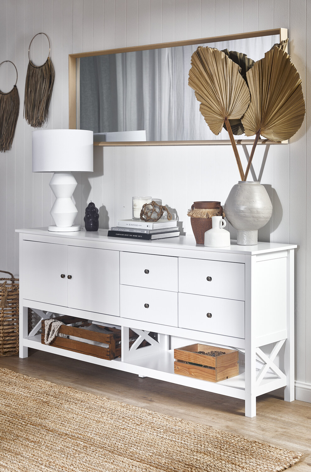 Francess-Resin-Table-Lamp