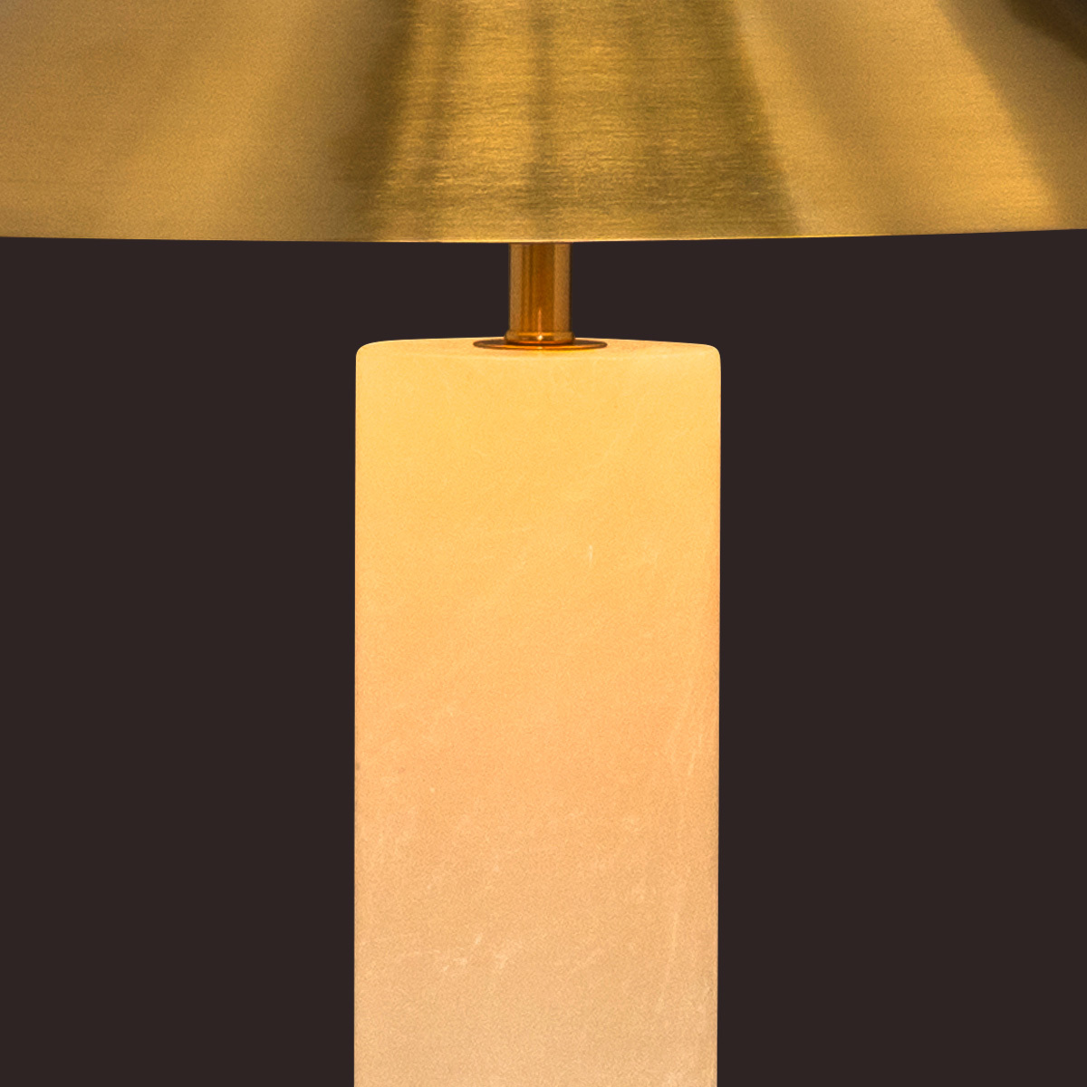64cm Ohio Alabaster Table Lamp