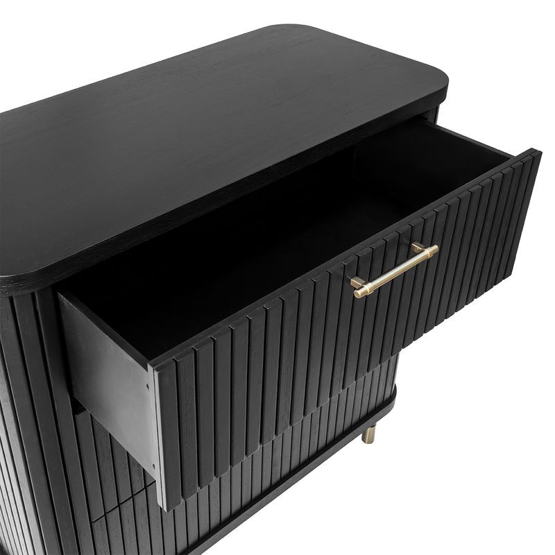 Uriah 3 Drawer Chest