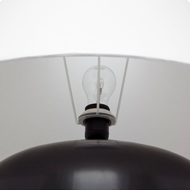 72cm Vivian Ceramic Table Lamp