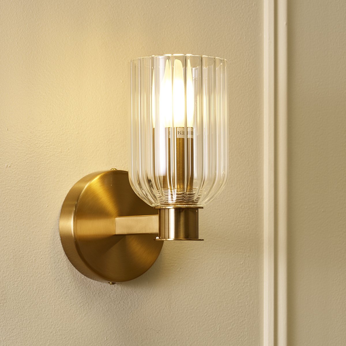 Cosmera Brass Wall Light