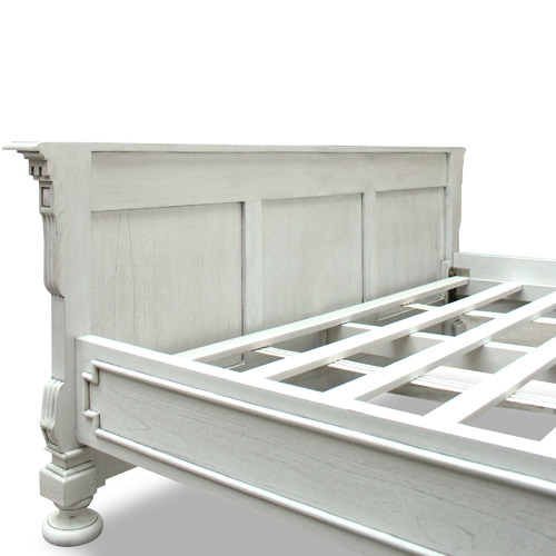 Carrington Furniture Antique White, Antique White Wooden Bed Frame