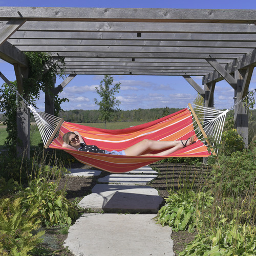 Vivere Hammocks Cotton Spreader Bar Hammock Temple & ster