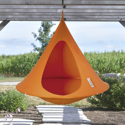 Cacoon-Canvas-and-Aluminium-Hammock