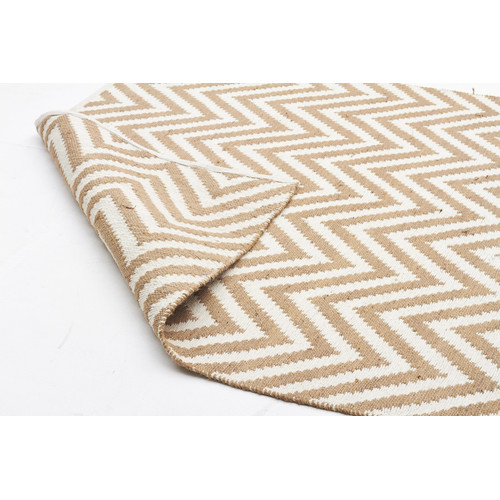 Chevron Design Modern Flatweave Rug Temple & ster