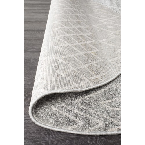 Evelina Hamptons Round Rug