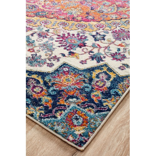 Rust Eser Laiya Rug