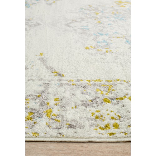 Ivory & Green Estella Rug