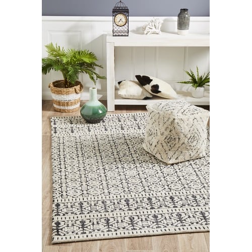 Ivory & Charcoal Distressed Nomadic Rug