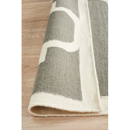 Moroccan Flat Weave Rug