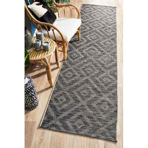 Black-and-Natural-Diamonds-Flat-Woven-Indoor-Outdoor-Rug-TER-5504-BLK